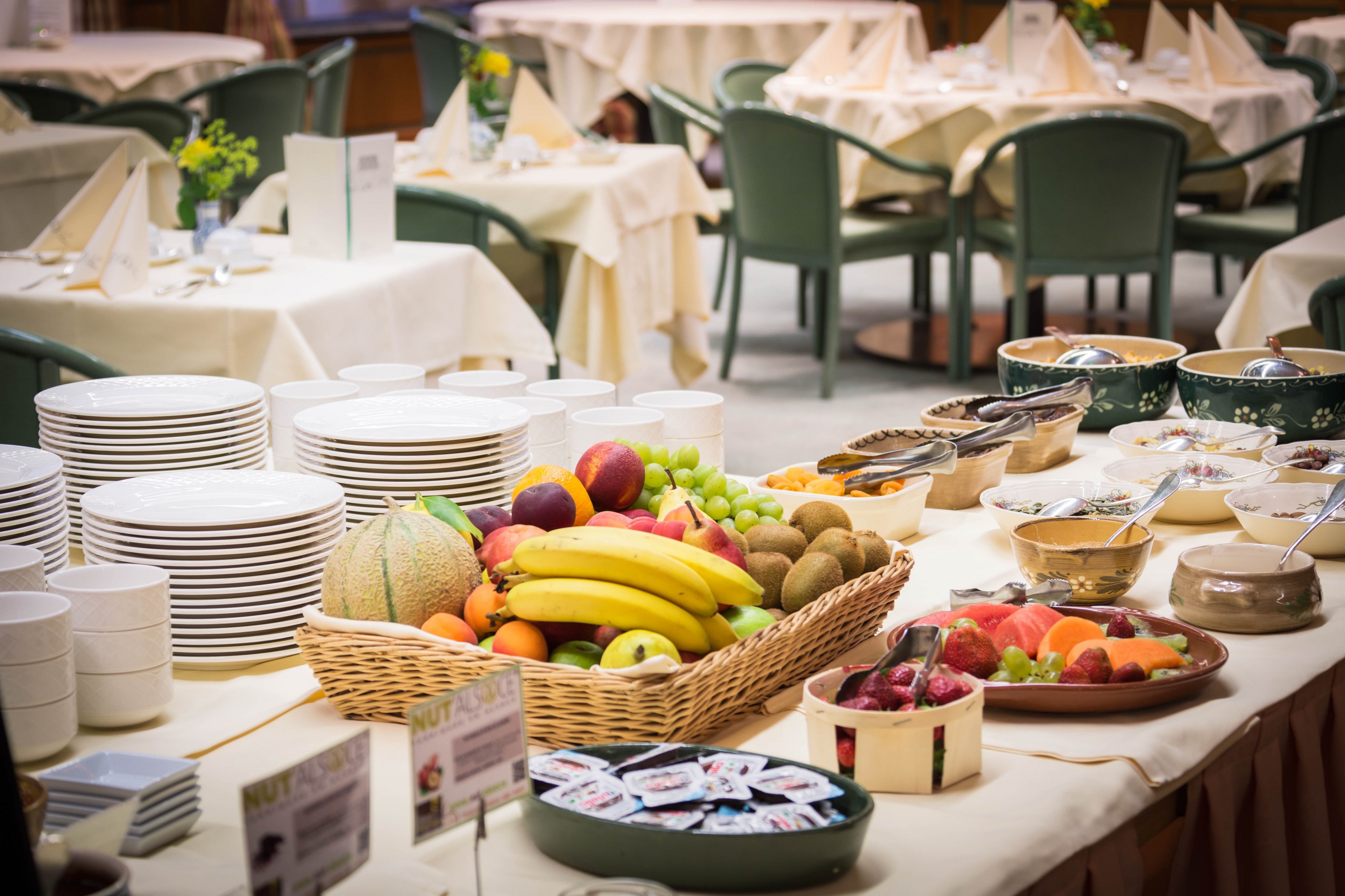 Une nuitée avec petit-déjeuner et 2 massages Cour d'Alsace | Coffret